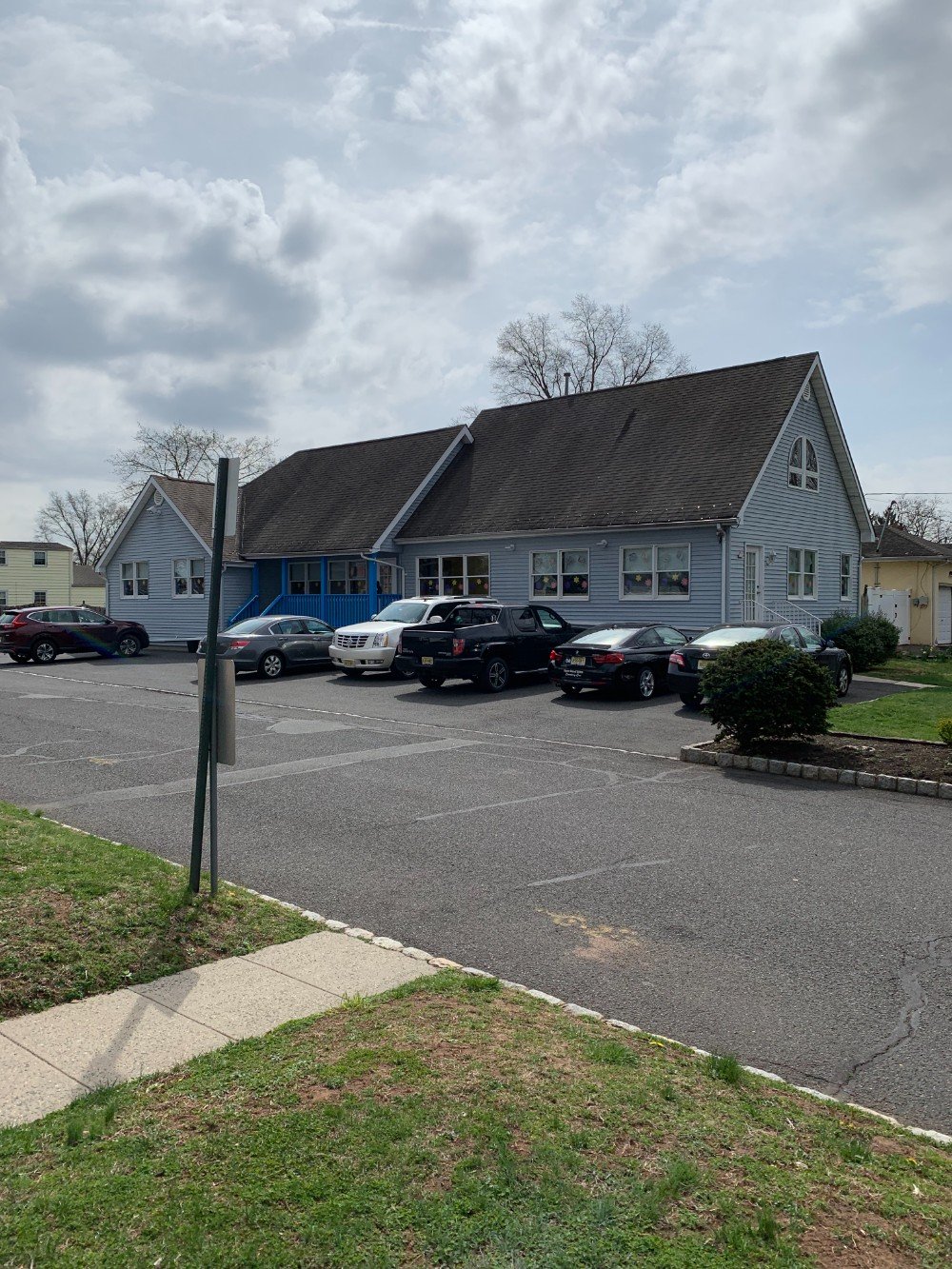 Exterior commercial Day Care facility painting in Piscataway, NJ – modern and clean finish.