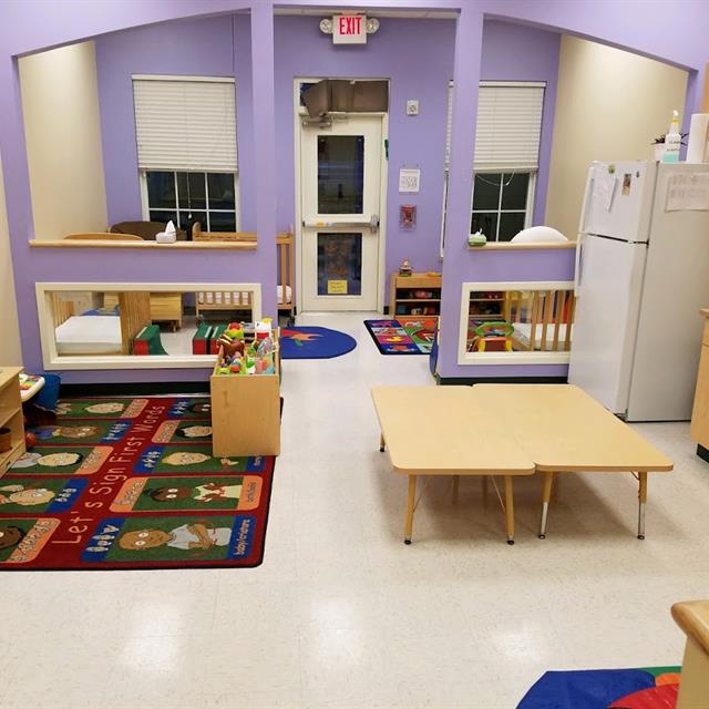 Daycare with purple walls We services Raleigh, Durham, Chapel Hill, Wake Forest, Brier Creek, Hillsbourough, Pittsboro, Rolesville with Sherwin Williams, Ben Moore paints for Interior, & commerical